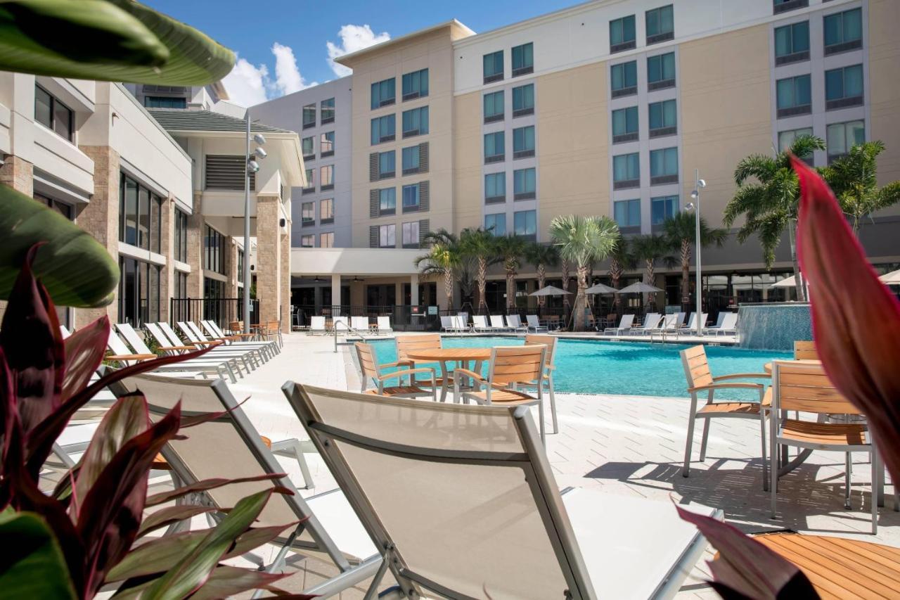 Springhill Suites By Marriott Orlando Theme Parks Lake Buena Vista Exterior photo