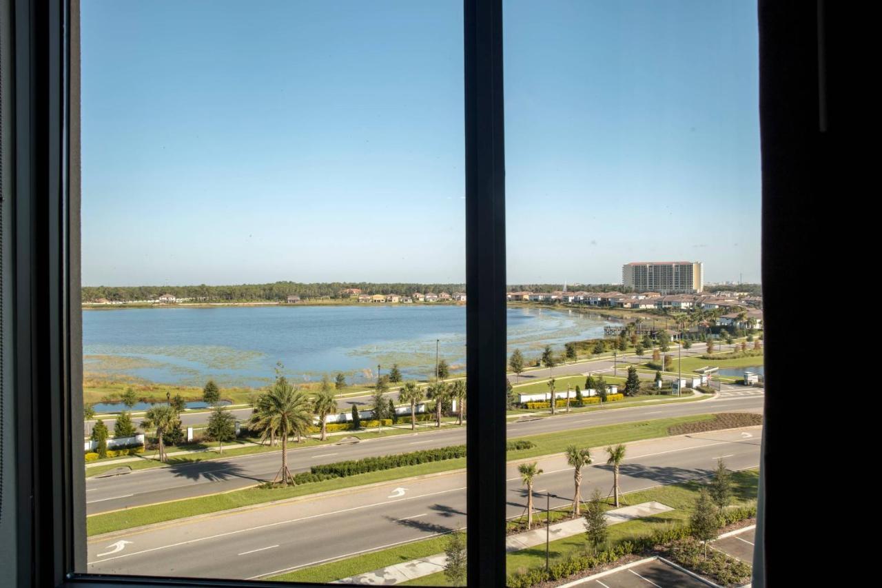Springhill Suites By Marriott Orlando Theme Parks Lake Buena Vista Exterior photo