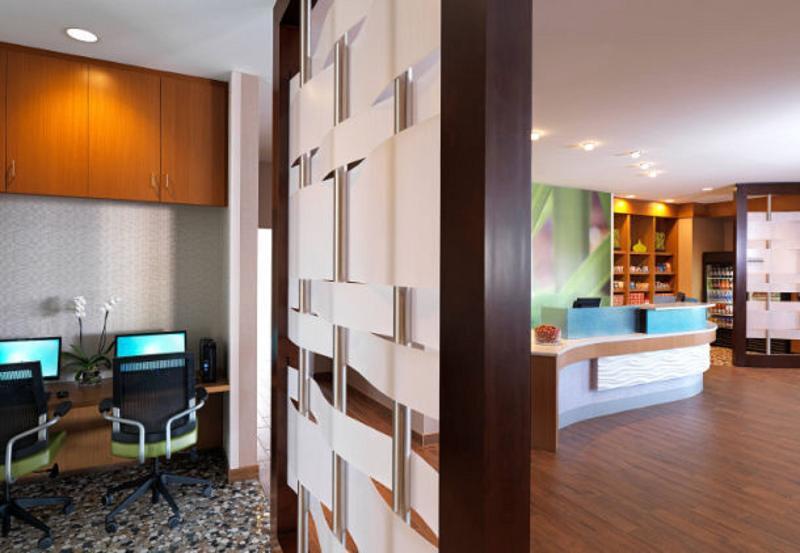 Springhill Suites By Marriott Orlando Theme Parks Lake Buena Vista Exterior photo